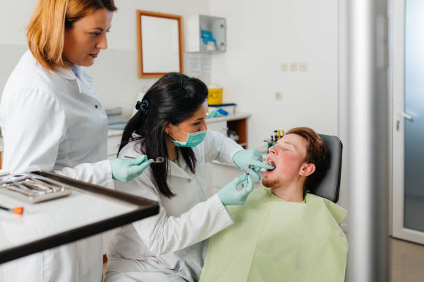 Best Tooth Infection Emergency Dentist  in Kent, WA
